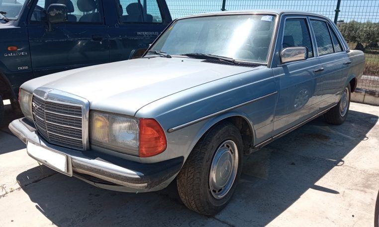 Despiece Mercedes 300 caja 123