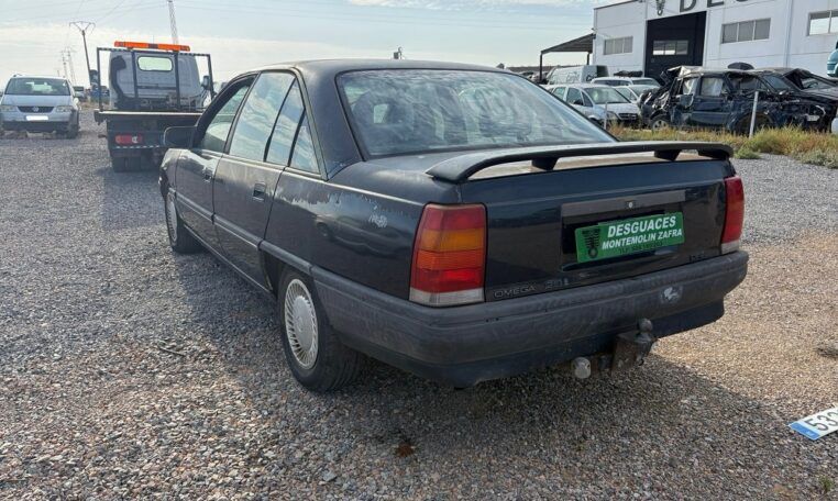 Despiece Opel Omega A 2.0