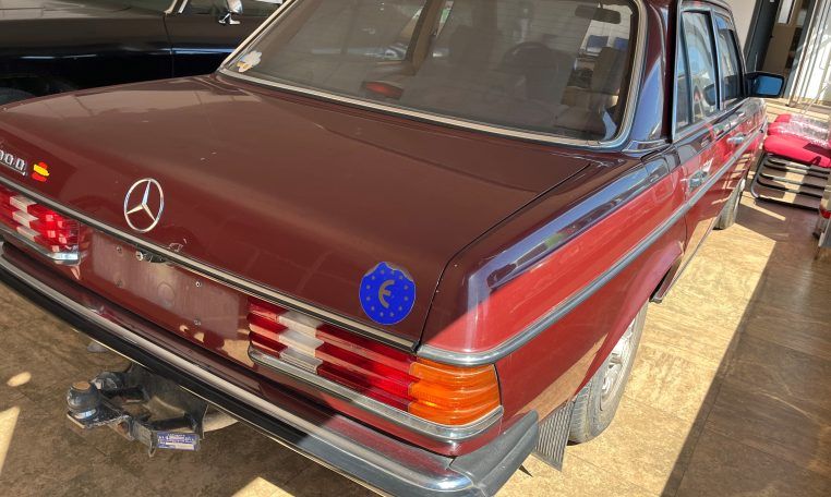 Despiece Mercedes 300 CAJA 123