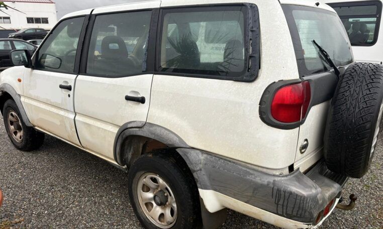 Despiece Nissan Terrano II 4x4 2.7 TDI