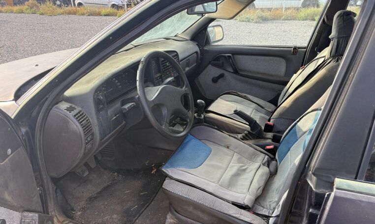 Despiece Opel Omega A 2.0