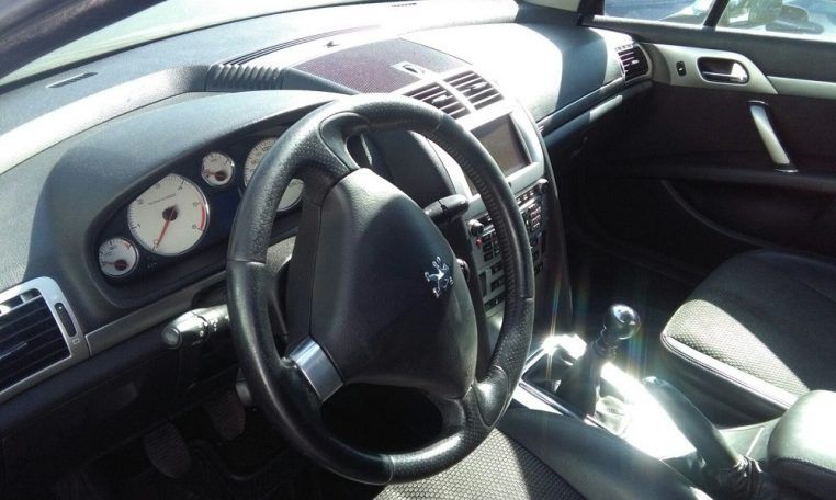 Despiece Peugeot 407 HDI 2007