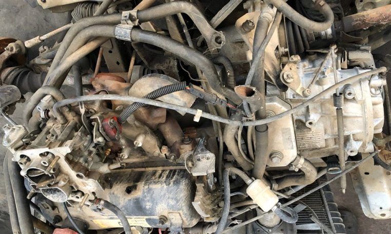 Motor y caja de cambios Renault 1.4gasolina