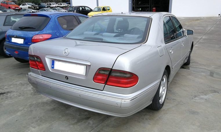 Despiece Mercedes E320CDI del 2006