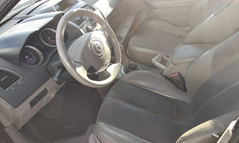 Despiece Renault Megane 1.5 DCI del 2004