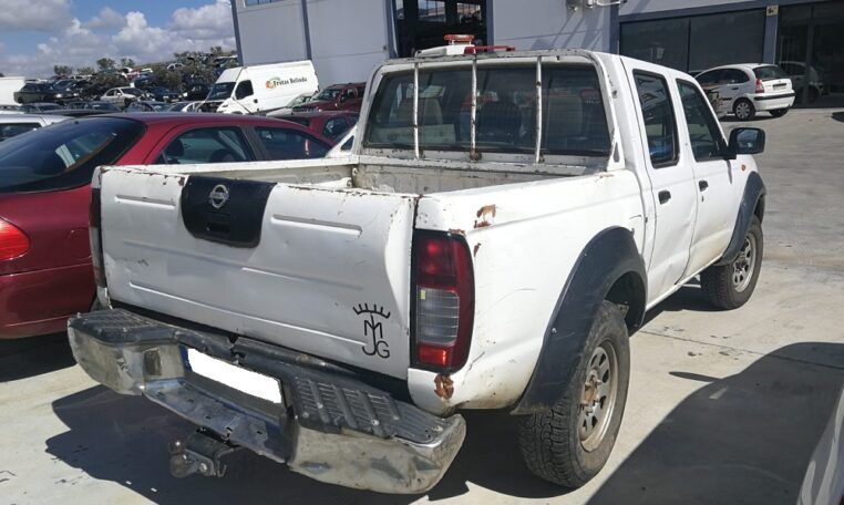 Despiece Nissan Pick- Up 2.5 del 2003