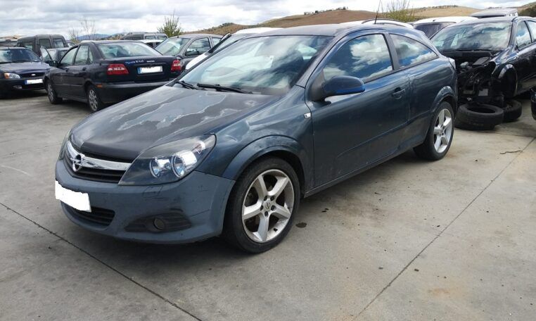 Despiece Opel Astra GTC del 2006