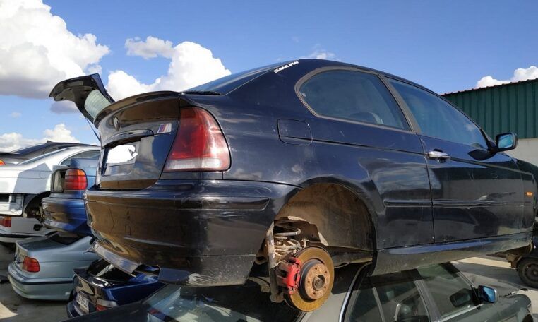 Despiece bmw 320 compact del 2006