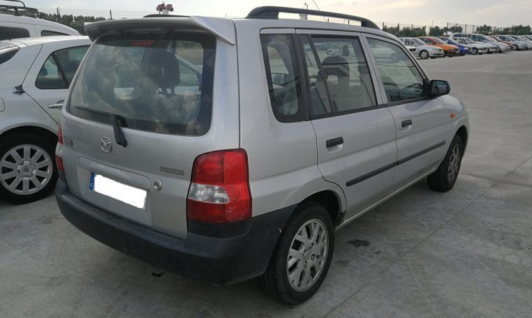 Despiece completo Mazda Demio 1.3 Gasolina del 2002