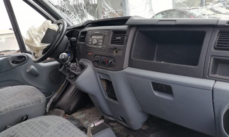 Despiece Ford Transit 115 T300 del 2011