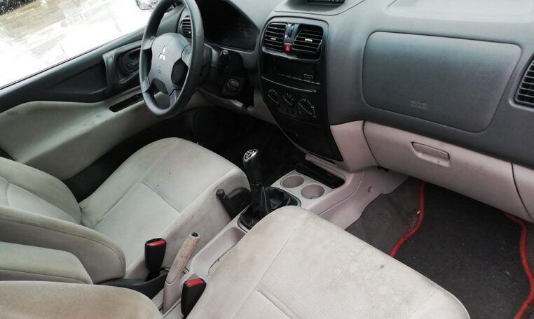 Despiece Mitsubishi Space Star del 2003