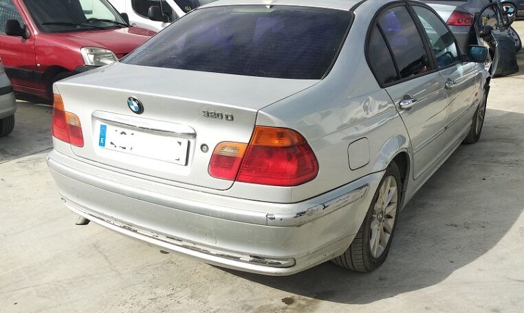 Despiece BMW 320 del 1999