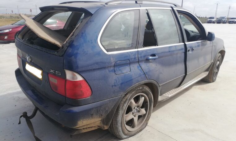 Despiece BMW X5 año 2004 4.4 gasolina