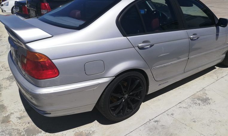 Despiece BMW 318 i