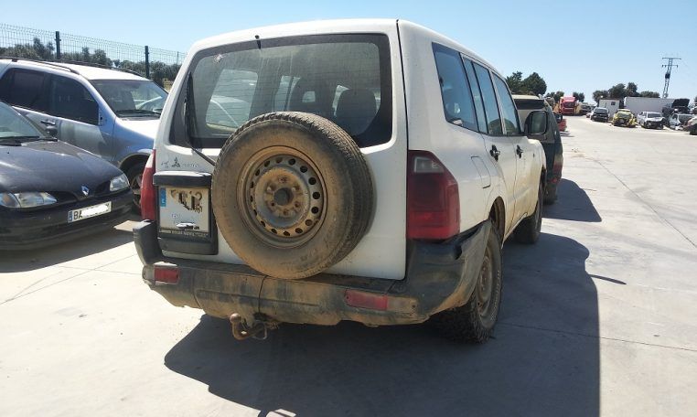 Despiece Mitsubishi Montero del 2005