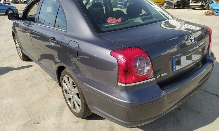 Despiece Toyota Avensis 2.0D4D