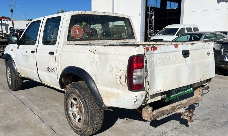 Despiece Nissan Pick Up 2.5 TD